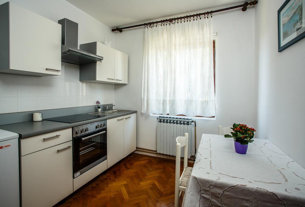 Apartments D คิร์ก ห้อง รูปภาพ